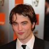 Robert Pattinson lors de la cérémonie des Bafta, à Londres, le 21 février 2010 !
