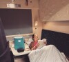 L'actrice a dévoilé une photo d'elle dans un train couchette se rendant dans le pays meurtri.
Carole Bouquet dans un train couchette se rendant à Kiev le 23 février 2023