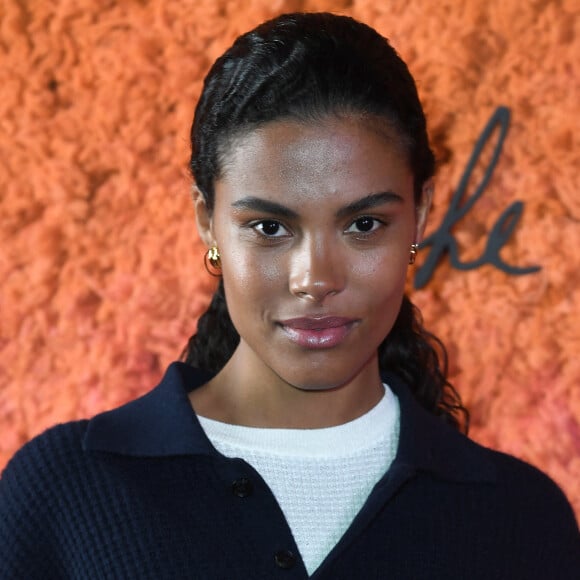 C'est aussi une belle excuse pour retrouver les copains et trinquer avec eux lors de soirées très prestigieuses.
Tina Kunakey - Soirée "Zegna x The Elder Statesman" lors de la Fashion Week prêt-à-porter féminin automne-hiver 2023-2024. Paris, le 27 février 2023. © Giancarlo Gorassini / Bestimage