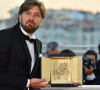 Il s'agit du Suédois Ruben Östlund, détenteur de deux Palmes d'or déjà 
Ruben Östlund (Palme d’Or pour le film « The Square ») - Photocall de la remise des palmes du 70ème Festival International du Film de Cannes. Le 28 mai 2017. © Giancarlo Gorassini/Bestimage