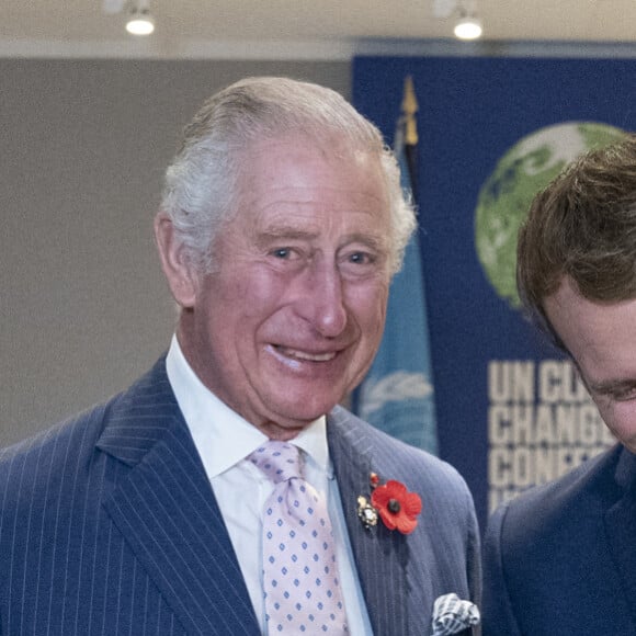 Les deux hommes se sont déjà rencontrés plusieurs fois, notamment à Londres ou à Glasgow.
Rencontre bilatérale entre le président français Emmanuel Macron et le prince Charles, prince de Galles, lors de la Cop26 à Glasgow (1er - 12 novembre 2021). Le 1er novembre 2021. 