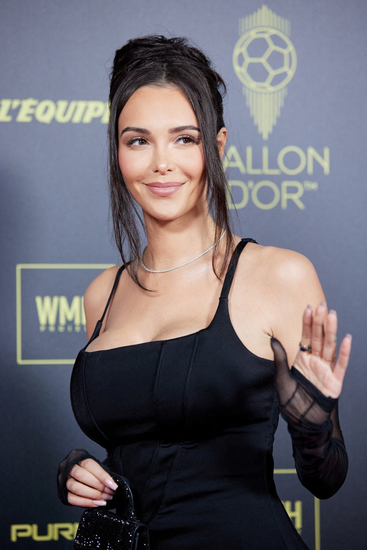 Photo Nabilla Vergara Photocall de la 66ème cérémonie du Ballon d