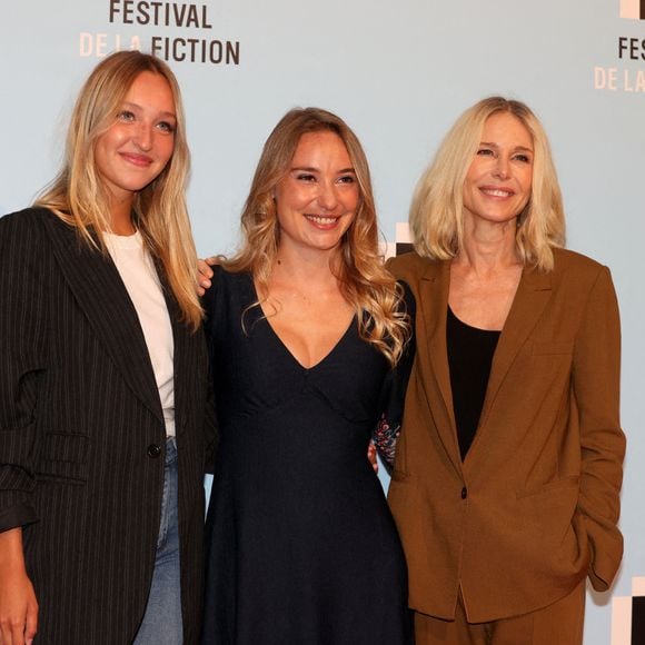 Ludmilla Makowski, Déborah François et Pascale Arbillot - Photocall lors du Festival de la Fiction de La Rochelle. Le 17 septembre 2021. © Jean-Marc Lhomer / Bestimage