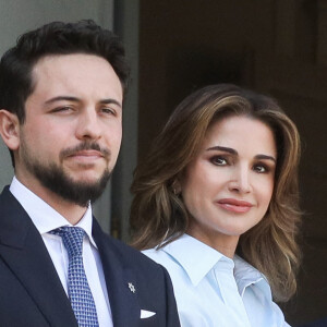 Le président de la République française et sa femme la Première Dame reçoivent le roi, la reine Rania et le prince héritier Hussein Bin Abdallah de Jordanie pour un déjeuner de travail au palais de l'Elysée, à Paris, France, le 14 septembre 2022 © Stéphane Lemouton/Bestimage 