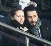 Thylane Blondeau et son compagnon Ben Attal étaient de sortie au Parc de Princes ce samedi.
Thylane Blondeau et son compagnon Ben Attal - Célébrités dans les tribunes au match de football du PSG face à Nantes au Parc des Princes à Paris. © Cyril Moreau / Bestimage 
