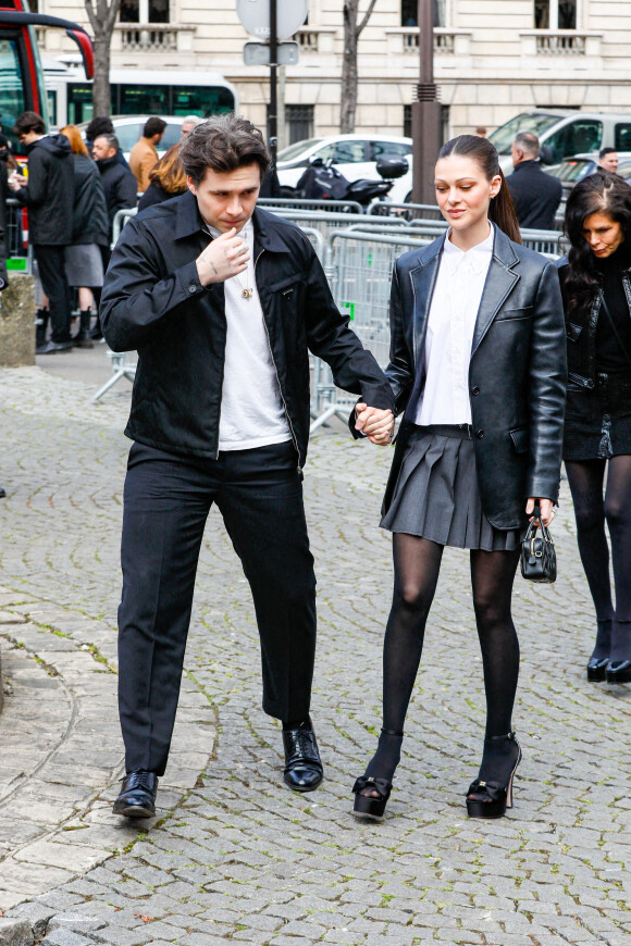 Brooklyn Beckham et sa femme Nicola Peltz au défilé Miu Miu prêt-à-porter automne-hiver 2023/2024 lors de la Fashion Week de Paris (PFW), à Paris, France, le 7 mars 2023. © Christophe ClovisBestimage 