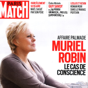 "Paris Match", qui vient de révéler toutes ces informations dans son dernier numéro, ajoute qu'elle s'est "presque" sentie "coupable" de cette situation, et "de ne pas avoir pu éviter le drame".
Muriel Robin en couverture du dernier numéro de "Paris Match".