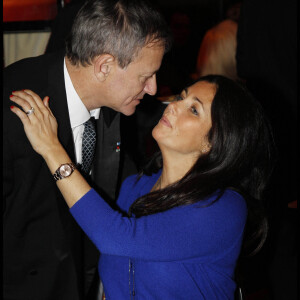 Malgré tout, Francis Huster ne croit pas à l'amitié avec une ex-chérie
Archives : Francis Huster et Cristiana Reali en 2011.
