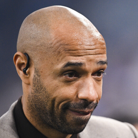 Thierry Henry - Consultant Amazon Prime - Match de Ligue 1 Uber Eats "Marseille - Lyon" au stade Vélodrome.