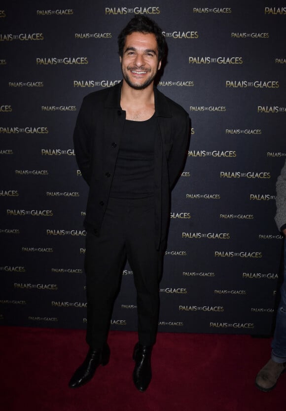 Le chanteur Amir lors de l'inauguration du théâtre du Palais des Glaces à Paris après des travaux de rénovation le 13 mars 2023. © Veeren / Bestimage 