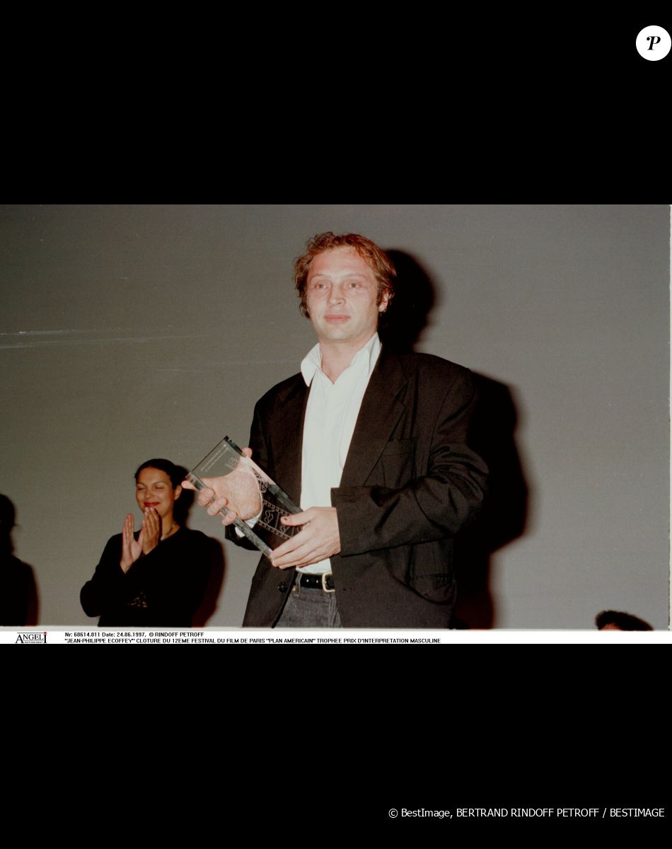 Un jeune homme qui ressemble à son père, Jean-Philippe Escoffey.
Jean-Philippe Ecoffey - Clôture du 12ème Festival du Film de Paris