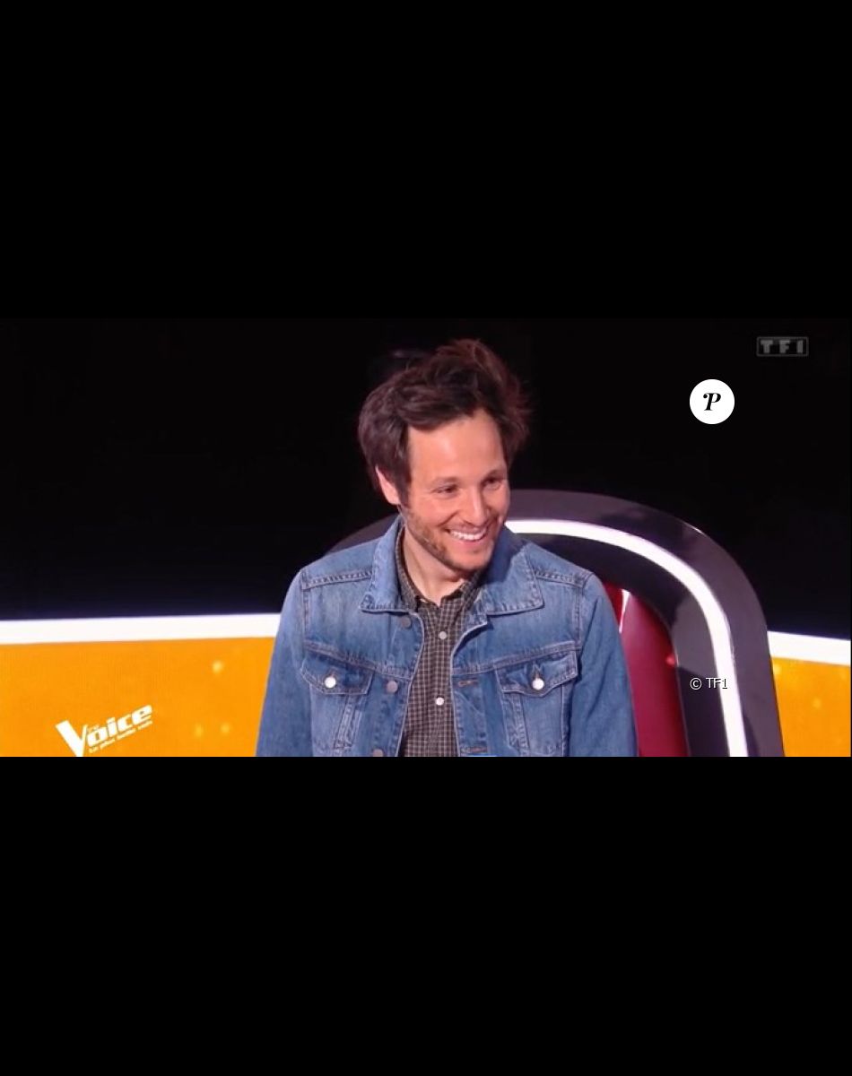 "C'est pas de la triche ?" : Un Talent avantagé ? Ce lien improbable qu'il a avec Enora Malagré
Vianney dans l'émission "The Voice", diffusée sur TF1.