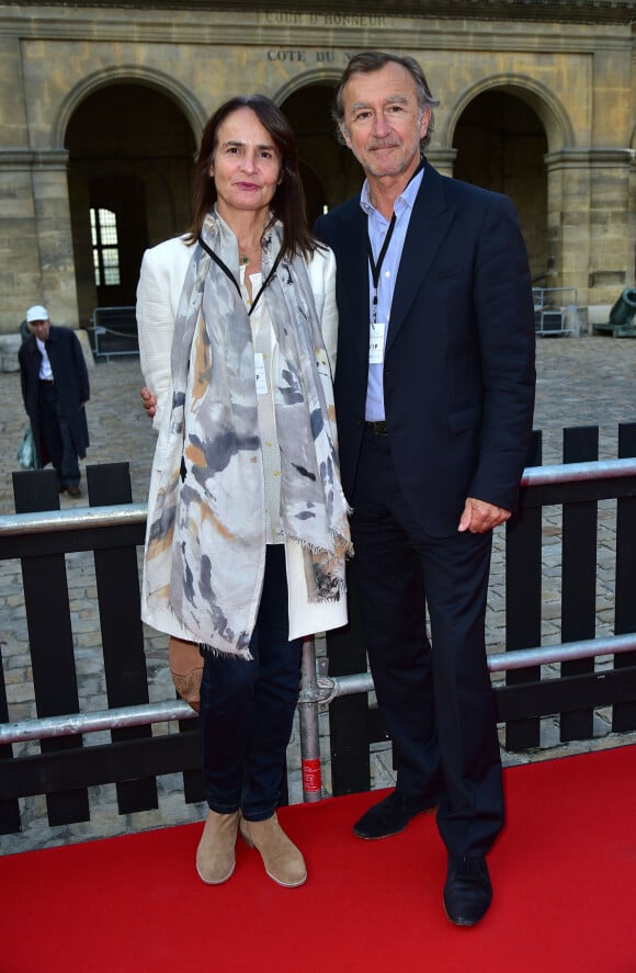 Christophe Malavoy et sa femme Isabelle - People assistent à l'opéra en plein air 'La Traviata' (une production de Benjamin Patou, le PDG de Moma Group) dans la cour d'honneur de l'hôtel des Invalides à Paris le 8 septembre 2015.