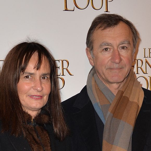 Christophe Malavoy et sa femme Isabelle - Avant-première du film "Le dernier Loup" à l'UGC Normandie sur les Champs-Elysées à Paris, le 16 février 2015.