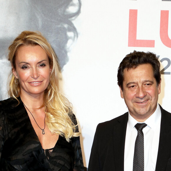 Mais ils n'avaient encore jamais joué ensemble. 
Laurent Gerra et sa femme Christelle Bardet - Photocall lors de la cérémonie d'ouverture de la 14ème édition du Festival Lumière 2022 à la Halle Tony Garnier à Lyon le 15 octobre 2022. © Domnique Jacovides / Bestimage 