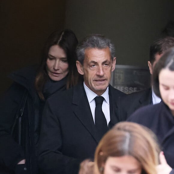 Nicolas Sarkozy et sa femme Carla Bruni Sarkozy - Sorties des obsèques de Päl Sarkozy de Nagy Bocsa, le père de Nicolas Sarkozy, en l'église Saint-Jean Baptiste à Neuilly sur Seine le 9 mars 2023. © Dominique Jacovides / Bestimage 