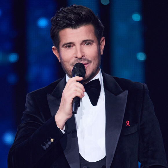 "Il y a des émissions dans lesquelles on ne veut pas me recevoir", a-t-il révélé, en citant notamment "C à Vous" et "Taratata".
Exclusif - Vincent Niclo - Enregistrement de l'émission "Les 50 ans du Disco, les stars chantent pour le Sidaction" au Dôme de Paris, France, le 15 mars 2023, diffusée le 25 mars sur France 2. © Guirec-Moreau/Bestimage 