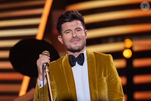 Il s'agit de Vincent Niclo.
Exclusif - Vincent Niclo - Enregistrement d'une émission de fin d'année à Chantilly. © Tiziano da Silva-Cyril Moreau / Bestimage