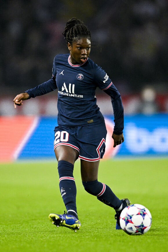 Le nom d'Aminata Diallo a de nouveau été cité ce mercredi.
Aminata Diallo (PSG) - Match de quart de finale retour de la Ligue des champions féminine de l'UEFA avec le PSG contre le Bayern Munich au Parc des Princes à Paris.