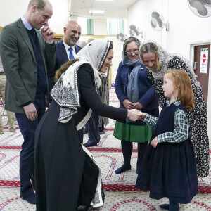 Le prince William, prince de Galles, et Catherine (Kate) Middleton, princesse de Galles, arrivent au centre Hayes Muslim pour voir le travail de secours en Turquie et en Syrie par diverses ONG à Londres, Royaume Unis, le 9 mars 2023.