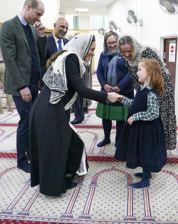 Le prince William, prince de Galles, et Catherine (Kate) Middleton, princesse de Galles, arrivent au centre Hayes Muslim pour voir le travail de secours en Turquie et en Syrie par diverses ONG à Londres, Royaume Unis, le 9 mars 2023.