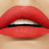 Alerte bon plan avec ce rouge à lèvres mat liquide rouge Maybelline New-York aux 24 % de réduction
