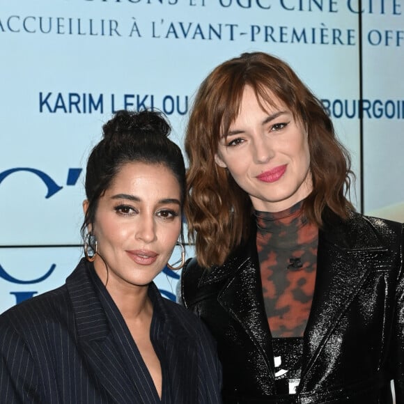 Rivales au cinéma, mais complices lors du photocall
Leïla Bekhti et Louise Bourgoin - Avant-première du film "C'est mon homme" au cinéma UGC Les Halles à Paris le 30 mars 2023. © Coadic Guirec/Bestimage