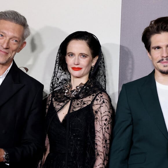 Exclusif - Vincent Cassel, Eva Green, François Civil - Les acteurs du film "Les Trois Mousquetaires : D'Artagnan" à l'avant-première aux Invalides à Paris le 21 mars 2023. © Jacovides / Guirec / Moreau / Bestimage