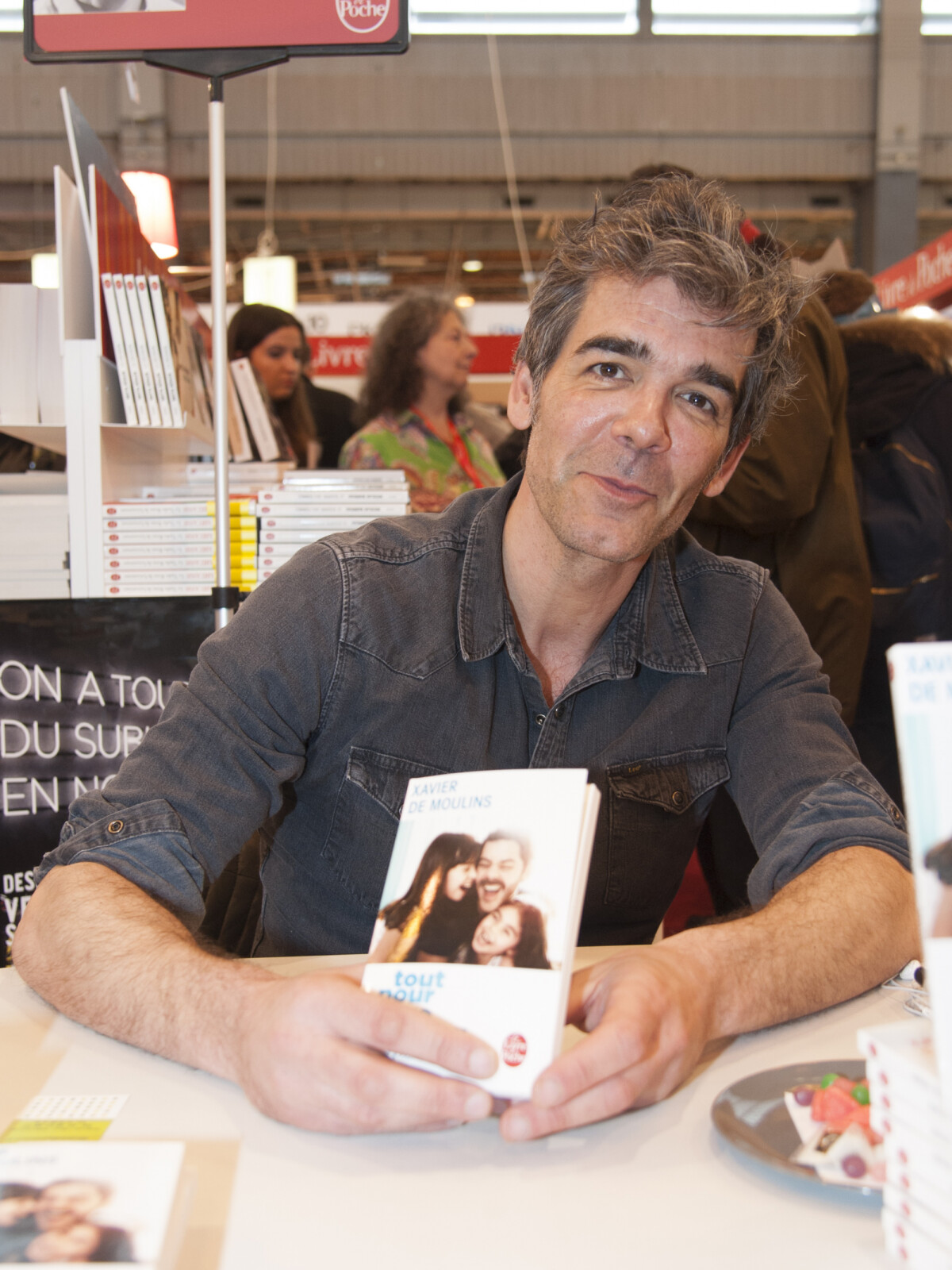 Photo Xavier De Moulins Pour Tout Pour Pr Sent Au Me Salon Du Livre Au Parc Des