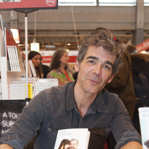 Xavier De Moulins pour "Tout pour" présent au "33ème Salon du Livre" au Parc des expositions de la Porte de Versailles (Paris 15e). © Pierre Perusseau/Bestimage 