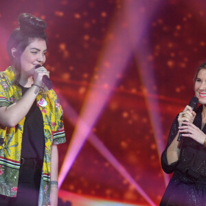 Hoshi et Stéphanie Renouvin - Enregistrement de l'émission "Tout le monde chante contre le cancer" au Palais des Sports à Paris. Le 11 décembre 2018. © M.Ausset Lacroix-D.Guignebourg / Bestimage