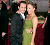 Avant Ben Affleck, Jennifer Lopez était mariée au chanteur Marc Anthony avec qui elle a eu des jumeaux, Emme et Max.
Jennifer Lopez et Marc Anthony à la cérémonie des Oscars le 5 mars 2006 à Los Angeles en Californie.