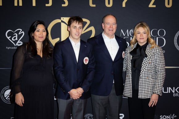 Louis Ducruet et sa femme Marie (enceinte), le prince Albert II de Monaco, Camille Gottlieb - Photocall de la 3ème édition de la Fight Aids Cup à l'occasion du 45ème festival international du cirque de Monte-Carlo à l'hôtel Fairmont à Monaco le 23 janvier 2023. © Olivier Huitel/Pool/Bestimage