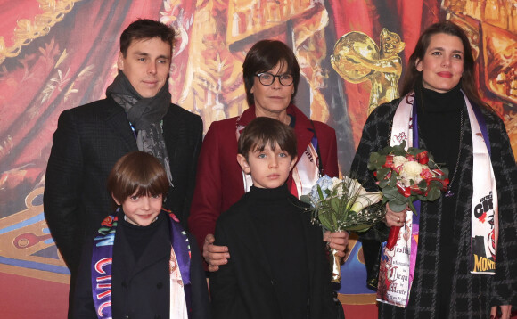 La princesse Stéphanie de Monaco et son fils Louis Ducruet, Charlotte Casiraghi et son fils Raphael Elmaleh - 2ème jour du 45ème Festival International du Cirque de Monte Carlo sous le chapiteau Fontvieille à Monaco le 21 janvier 2023. © Claudia Albuquerque/Bestimage 