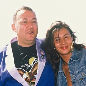 Coluche et Frédérique Fayles-Bernstein au Festival de Cannes.