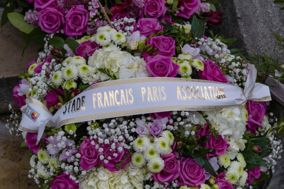 Quelques heures après l'accident, il se trouvait en mort cérébrale. Les médecins avaient finalement arrêté ses appareils.
Obsèques du jeune rugbyman Nicolas Chauvin en l'église Notre Dame d'Auteuil à Paris le 19 décembre 2018.