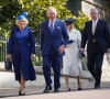 Kate Middleton et le prince William se sont joints au défilé pour assister à la messe de Pâques.
Le roi Charles III d'Angleterre et Camilla Parker Bowles, reine consort d'Angleterre, la princesse Anne et le prince Andrew, duc d'York - La famille royale arrive à la chapelle Saint-Georges pour la messe de Pâques au château de Windsor, le 9 avril 2023.