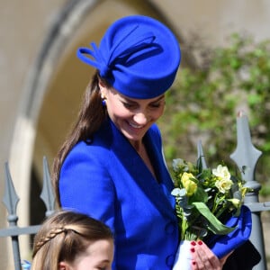 La belle duchesse avait apporté une touche de peps à son look unicolore avec un vernis rouge.
Kate Middleton, la princesse Charlotte - La famille royale va assister à la messe de Pâques à la chapelle Saint-Georges au château de Windsor, le 9 avril 2023.