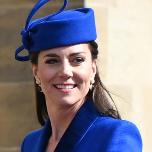 Les Cambridge sur leur trente-et-un.
Kate Middleton, princesse de Galles - La famille royale va assister à la messe de Pâques à la chapelle Saint-Georges au château de Windsor.