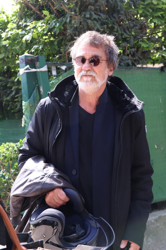 Exclusif - Olivier Marchal - Arrivées au Studio Gabriel à Paris pour l'enregistrement de l'émission "Vivement Dimanche". Le 30 avril 2019