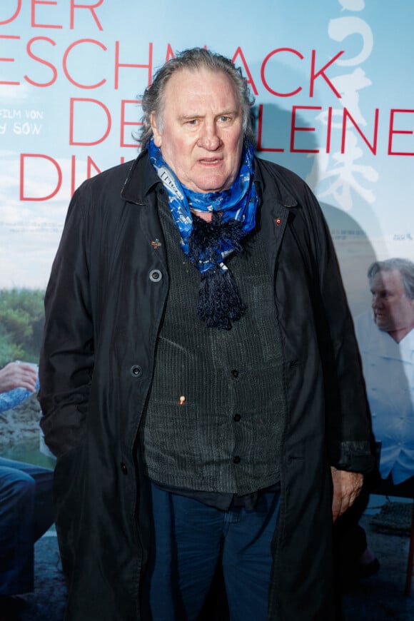Gérard Depardieu à la première du film "he Taste of Small Things" à Berlin le 12 janvier 2023.