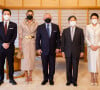 Le couple a fait plusieurs rencontres, notamment celle de l'empereur Naruhito et l'impératrice Masako à Tokyo
La reine Rania et le roi Abdallah de Jordanie reçus par l'empereur Naruhito et l'impératrice Masako à Tokyo, lors de leur visite officielle au Japon. Le 11 avril 2023 
