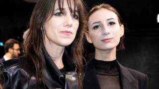 "J'espère qu'elle me pardonnera" : Alice, fille de Charlotte Gainsbourg, de retour à Paris après une rupture, son frère balance
