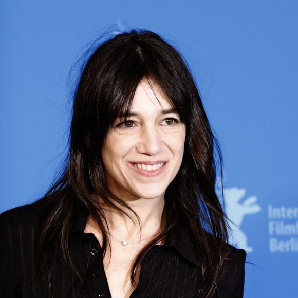 Charlotte Gainsbourg au photocall du film "Les passagers de la nuit" lors de la 72ème édition du festival international du film de Berlin (La Berlinale 2022), le 13 février 2022. © Future-Image via Zuma Press/Bestimage 