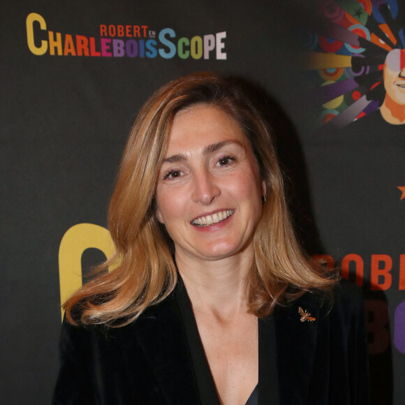 Exclusif - Julie Gayet - Célébrités au Concert de Robert Charlebois, " Robert en CharleboisScope " au Grand Rex à Paris France, le 2 Avril 2023. © Bertrand Rindoff / Bestimage 