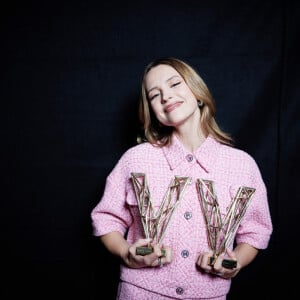 Exclusif - Angèle en backstage de la 38ème cérémonie des Victoires de la musique à la Seine musicale de Boulogne-Billancourt, France, le 10 février 2023. © Moreau-Veren/Bestimage 