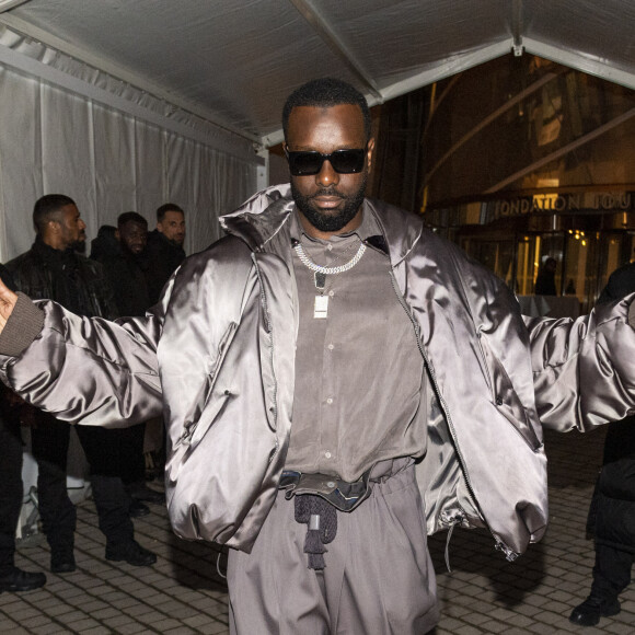 Exclusif - Gims - Les célébrités au concert de Jay Z à la fondation Louis Vuitton à Paris, France, le 14 avril 2023. © Da Silva-Perusseau/Bestimage 