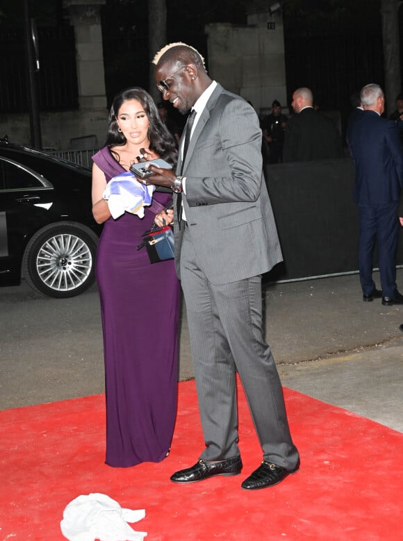 Mamadou Sakho avec sa femme Majda - Photocall de la cérémonie des Trophées UNFP 2022 au Pavillon Gabriel à Paris le 15 mai 2022. © Coadic Guirec/Bestimage