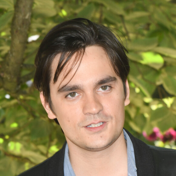 Alain-Fabien Delon, décidé à prendre sa carrière en main, semble plus apaisé.
Alain Fabien Delon - Photocall du film "Jours sauvages" lors du 14ème Festival du Film Francophone d'Angoulême. © Coadic Guirec / Bestimage