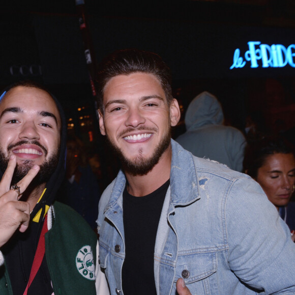 Exclusif - Oli (de Bigflo et Oli), Rayane Bensetti lors de la soirée de lancement du Fridge, le nouveau comedy club de Kev Adams à Paris le 24 septembre 2020. © Rachid Bellak / Bestimage 